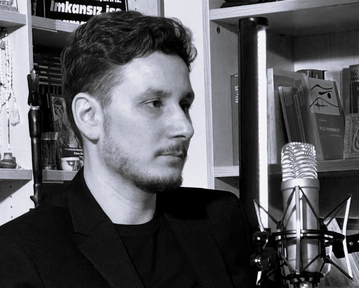 Prof. Dr. Tuğrul Kurt